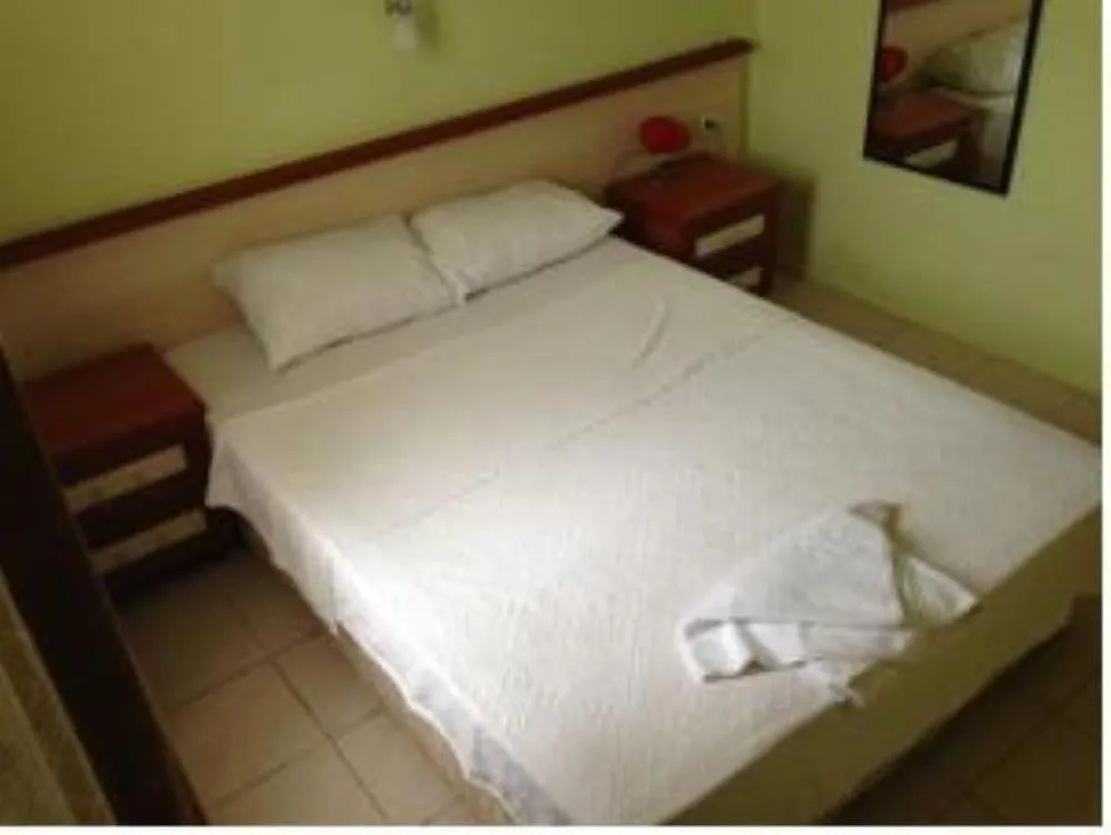 Cbc Butik Otel Cesme Hotel